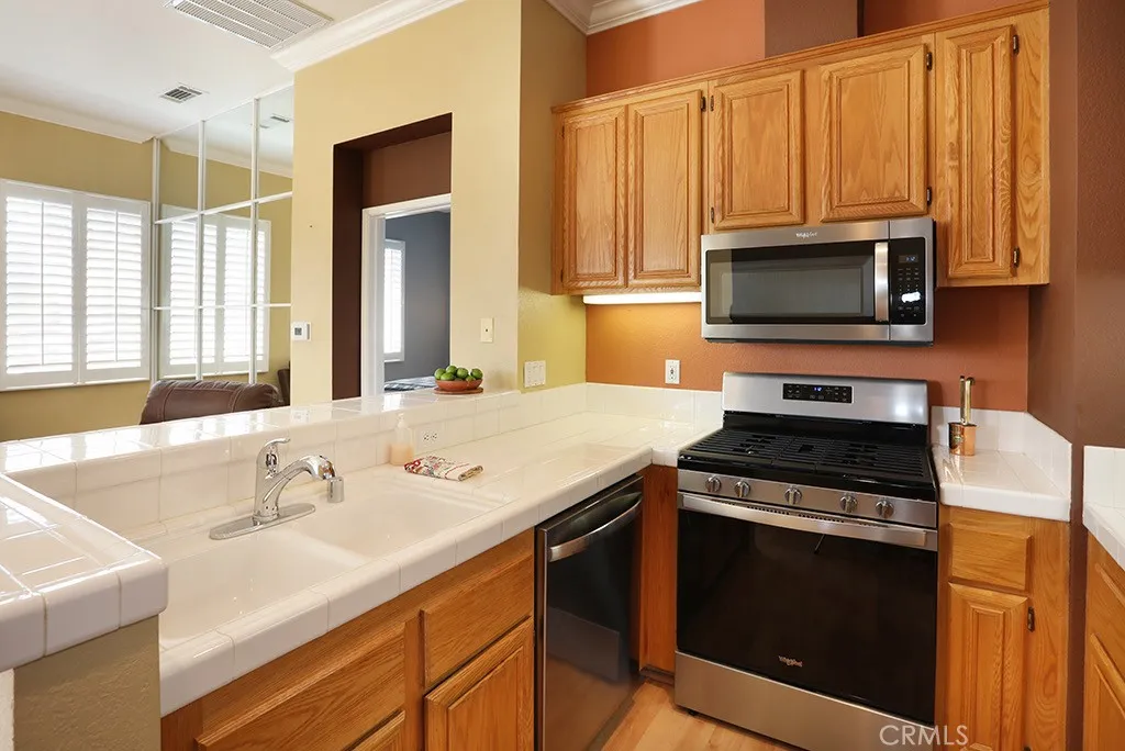 Additional image 32 of 114 Byrnes Ln, Placentia, CA 92870