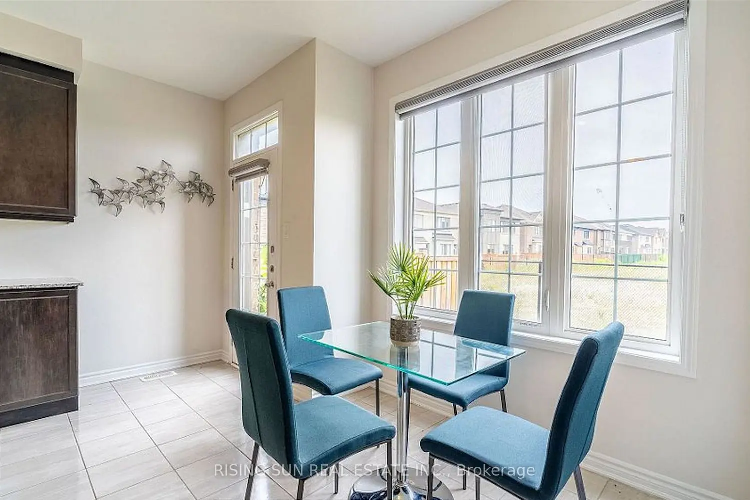 Additional image 3 of 24 Herrick Drive