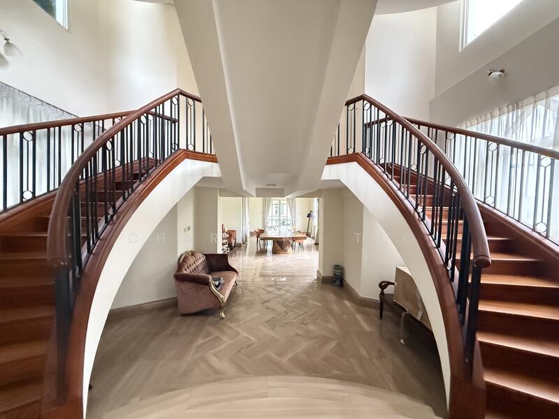 3 Holland Grove View