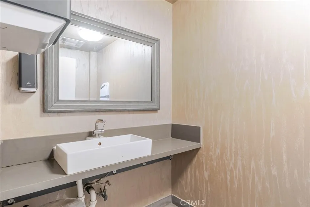 Additional image 34 of 4732 Eagle Rock Boulevard, Los Angeles, CA 90041