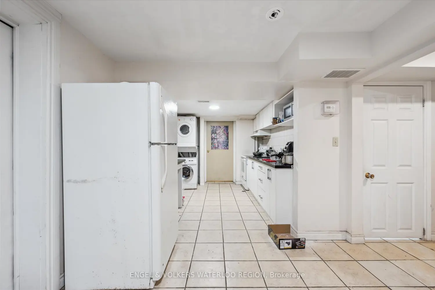 Additional image 12 of 155 University Avenue