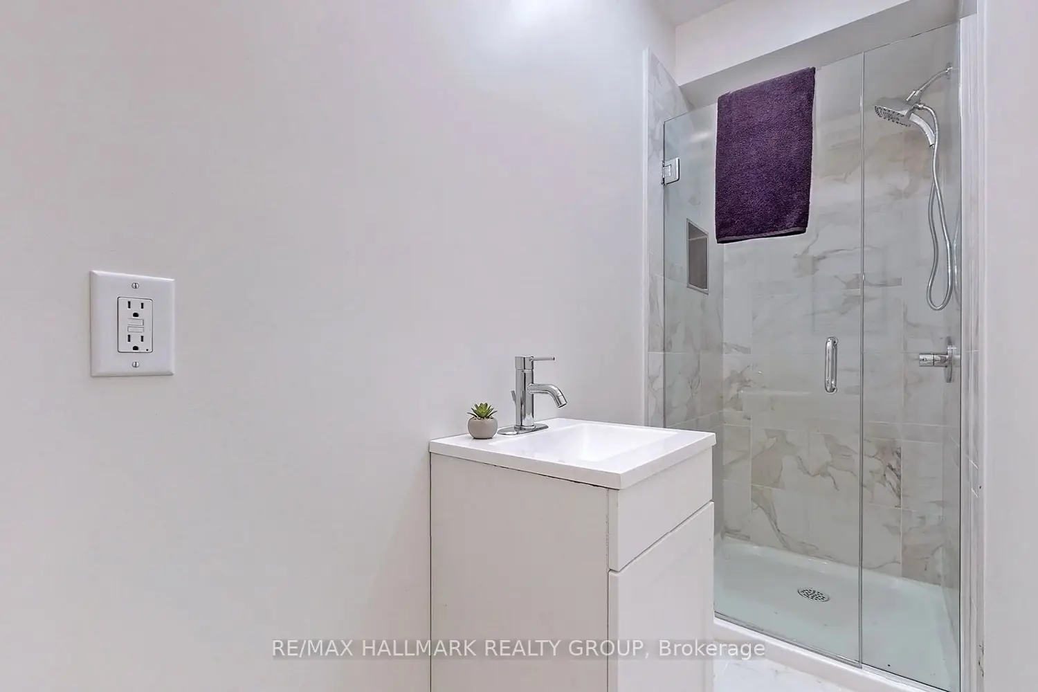 Additional image 3 of 809 Star Private