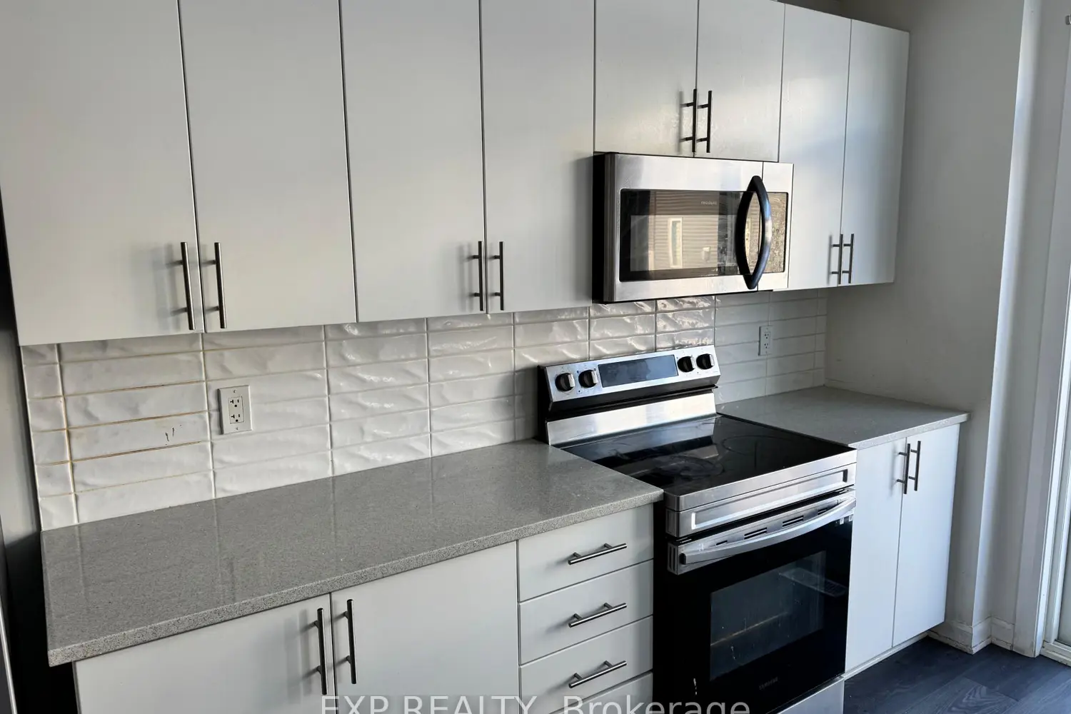 Additional image 11 of 2063 Caltra Crescent