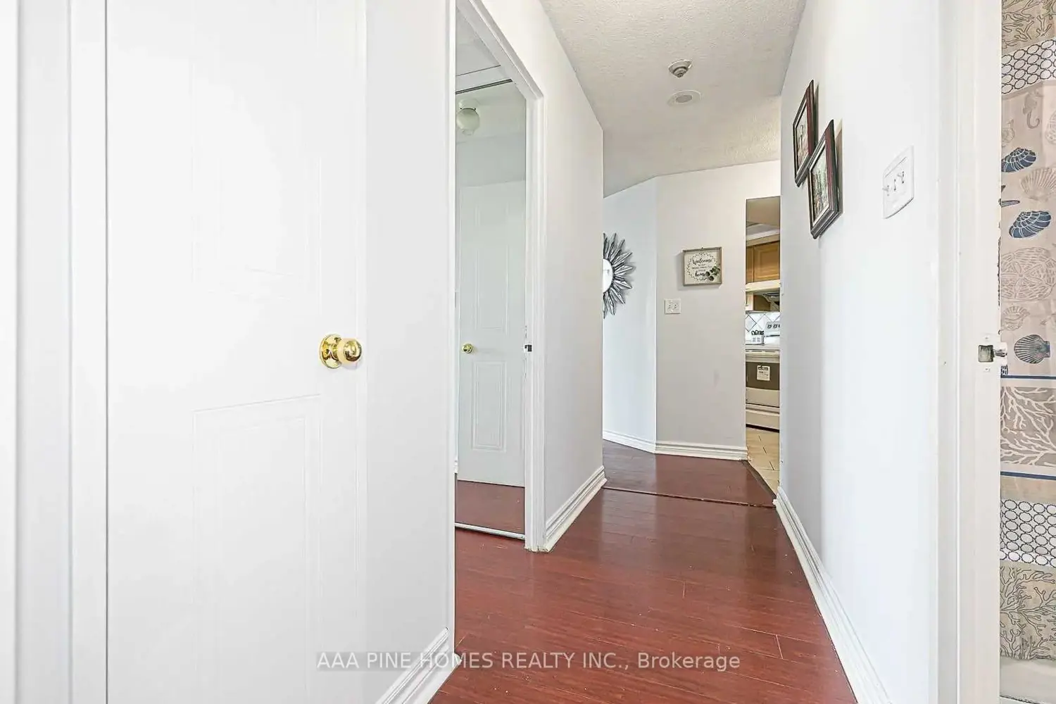 Additional image 11 of 2550 Lawrence Avenue 1111