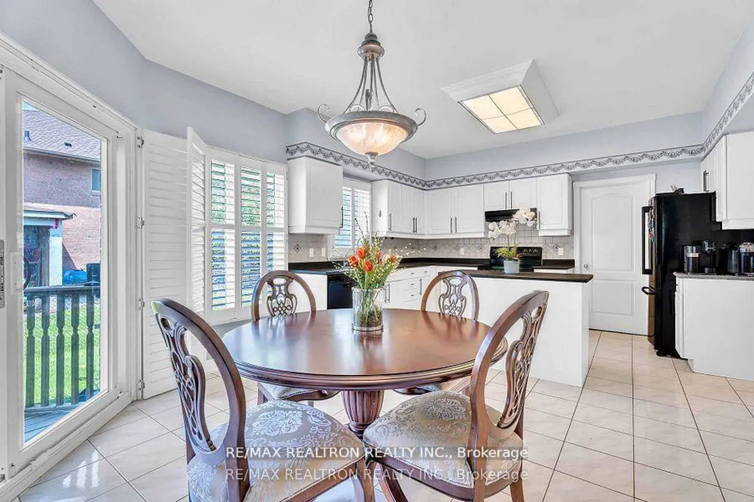 Additional image 7 of 15 Treegrove Circle