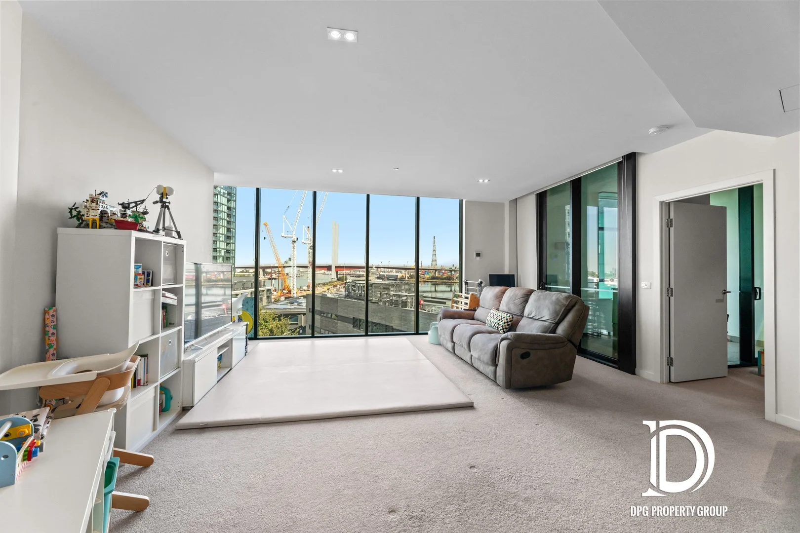 502/9 Waterside Place, Docklands VIC 3008
