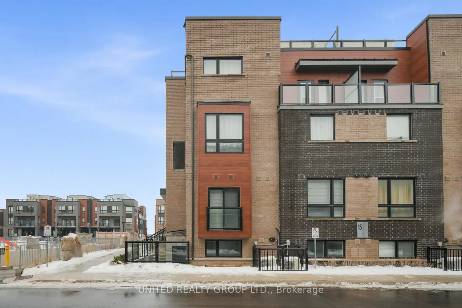 Additional image 3 of 15 Lytham Green Circle 15