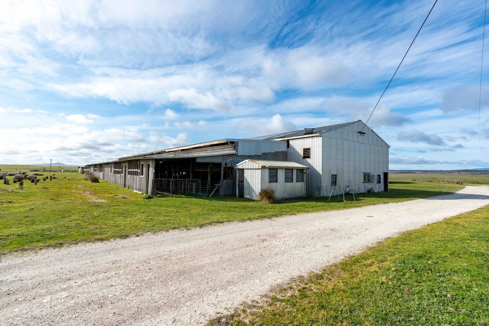 Additional image 16 of Rushy Lagoon TAS 7264