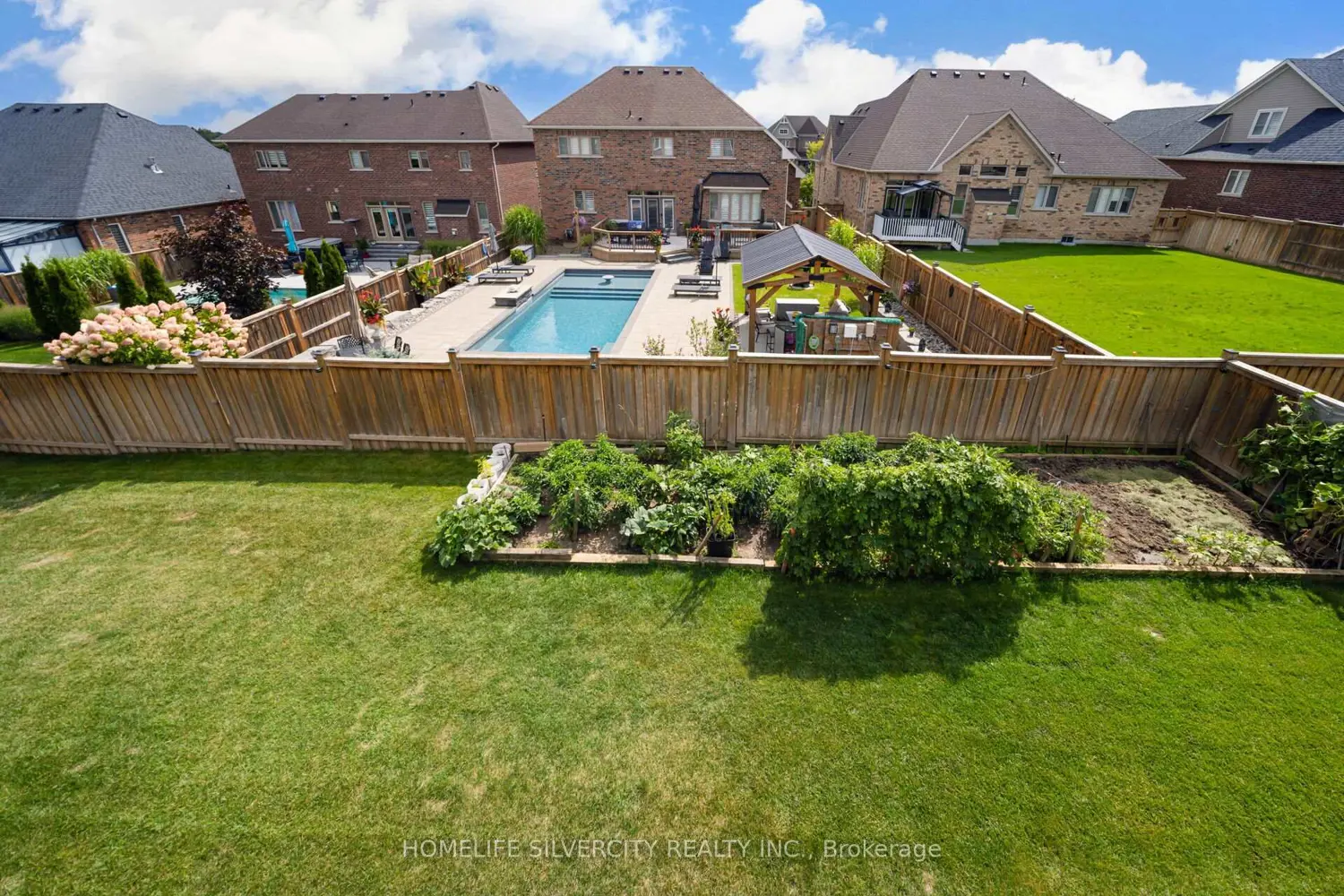 Additional image 20 of 8 Mitchell Crescent