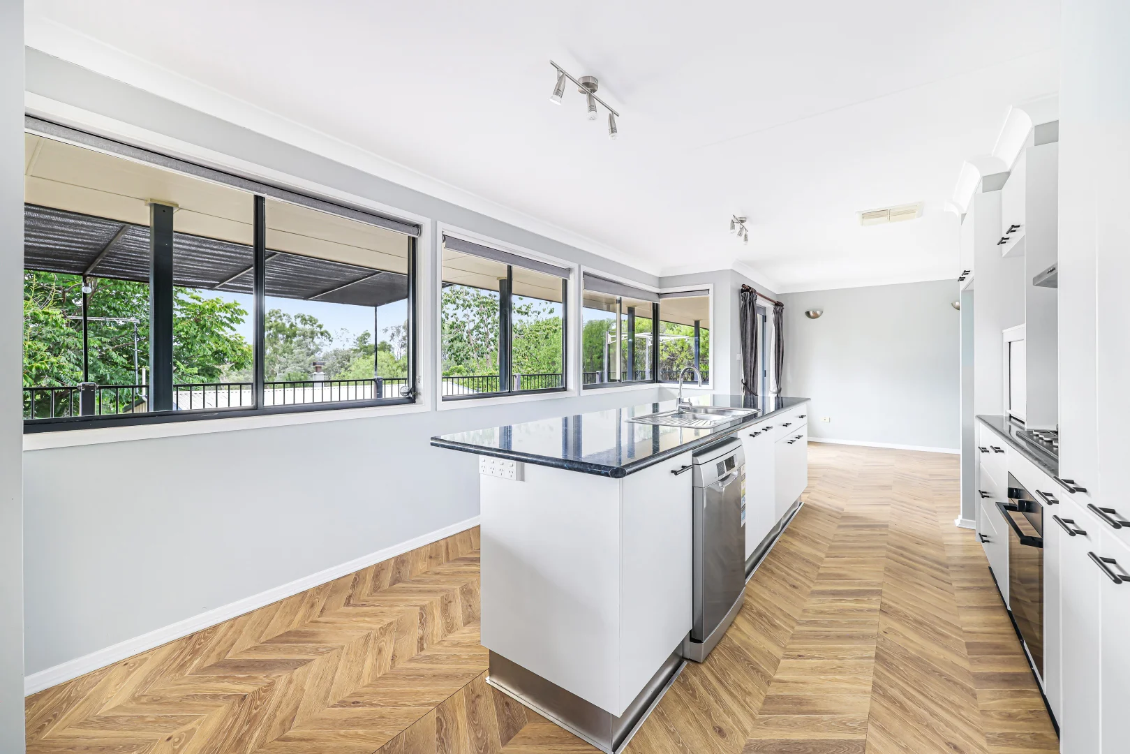 Additional image 5 of 5 Lawrence Avenue, Tamworth NSW 2340