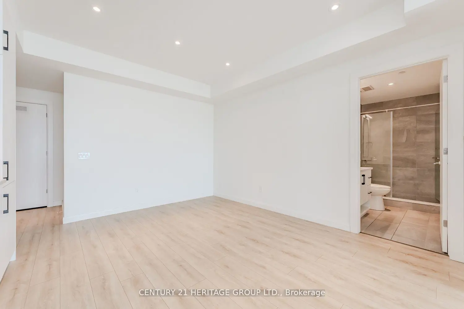 Additional image 6 of 741 King Street 703