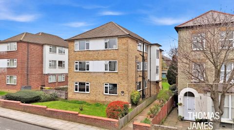 Maurice Court, London N22