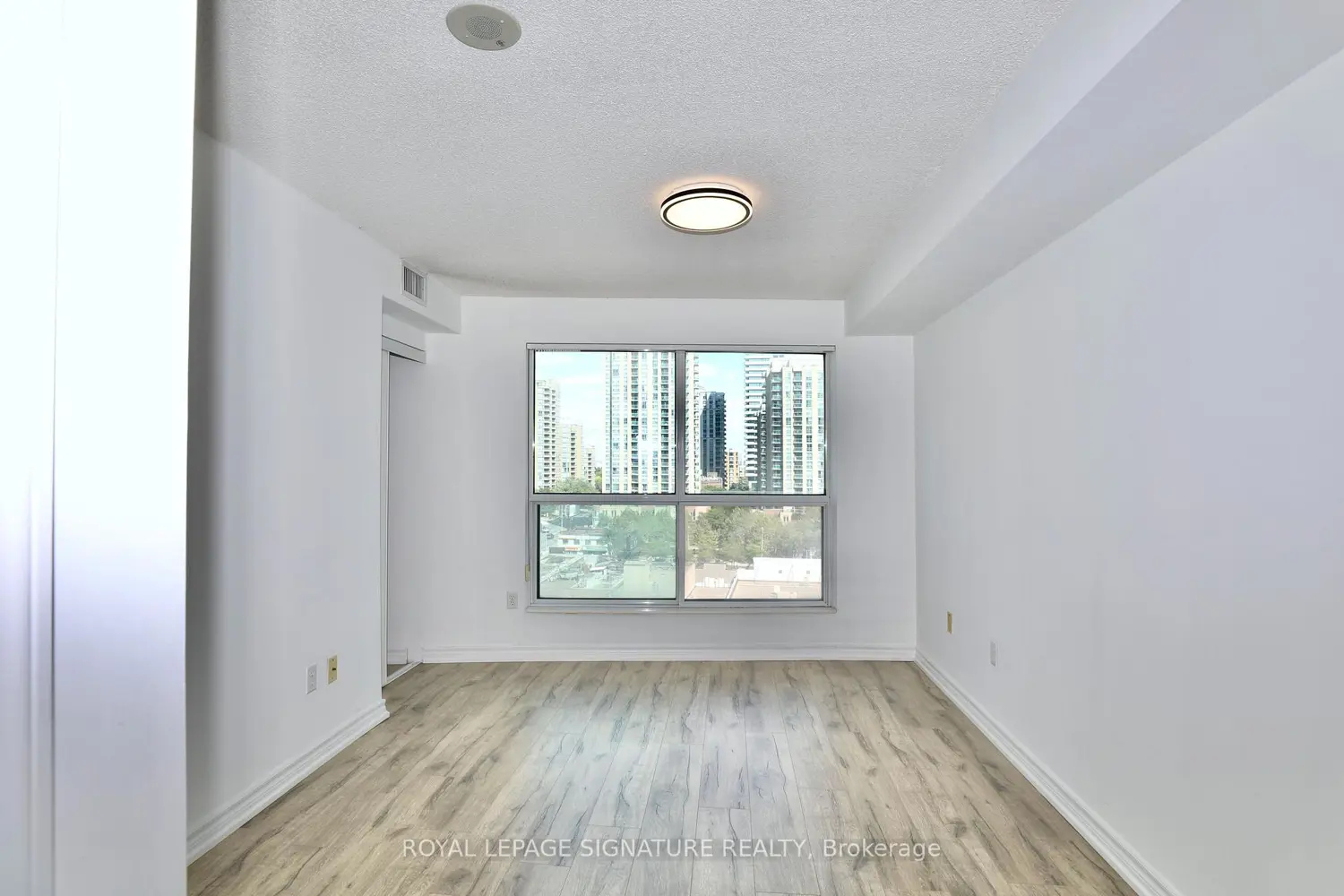 Additional image 8 of 7 Lorraine Drive 1116