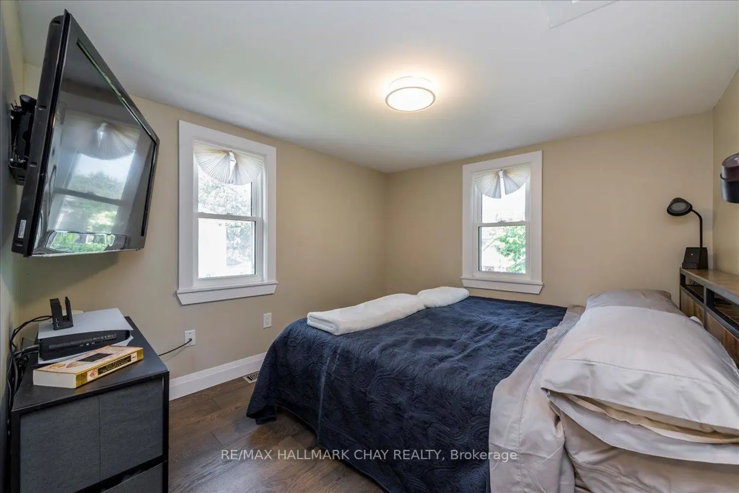 Additional image 7 of 3366 Muskoka Street