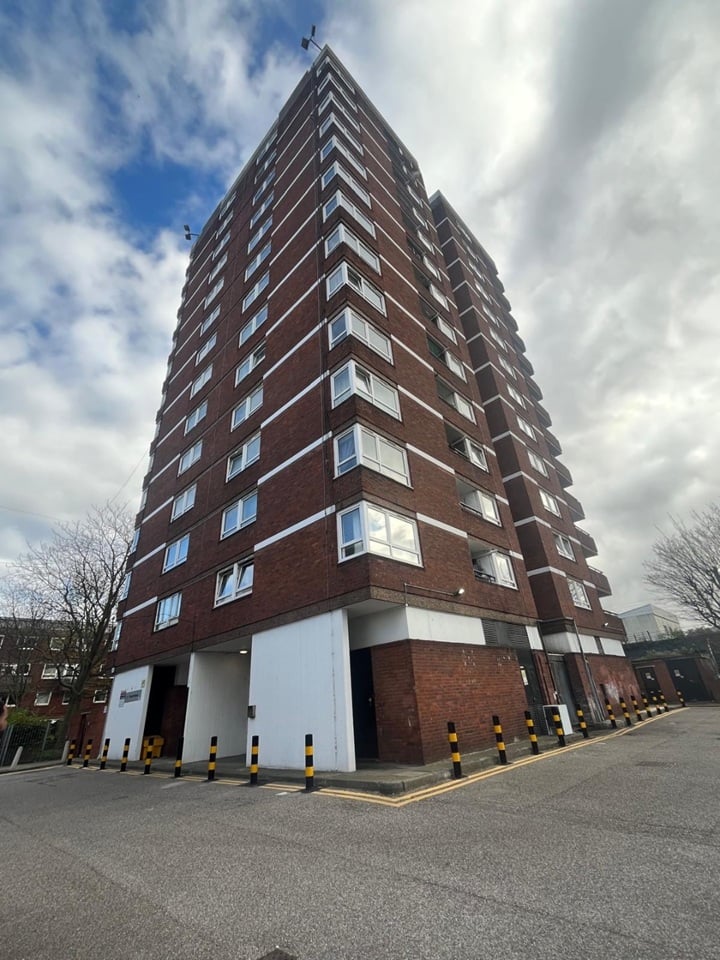 Additional image 3 of 3 Bed Flat, Farrell House, E1, N1 7GU