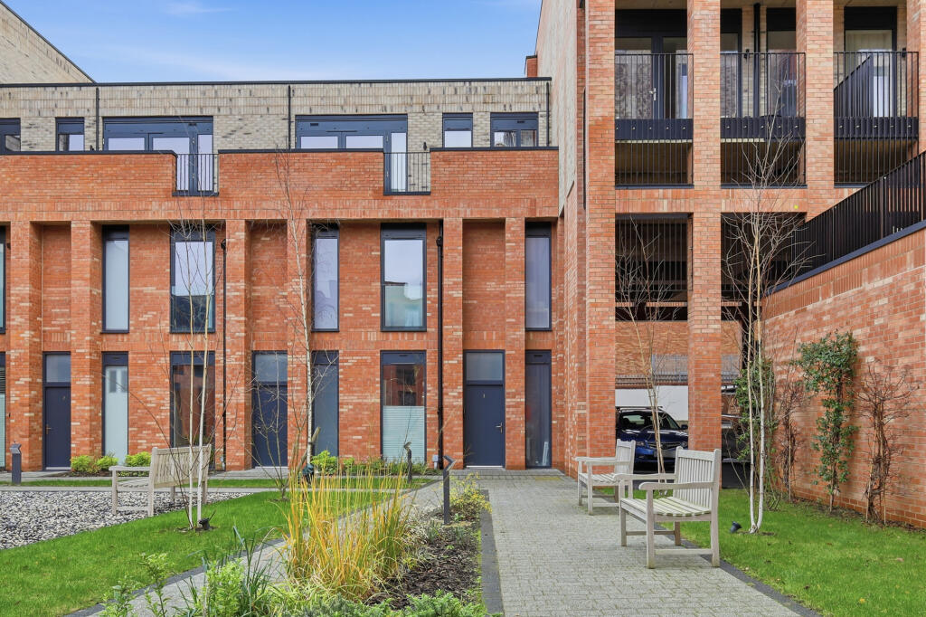 Campfield Road, St. Albans