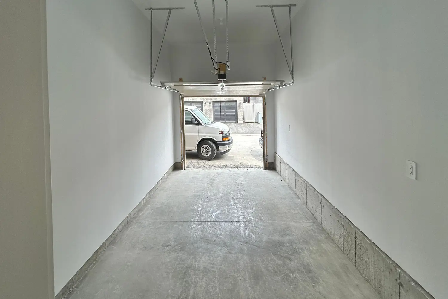 Additional image 18 of 33 Athabaska Drive