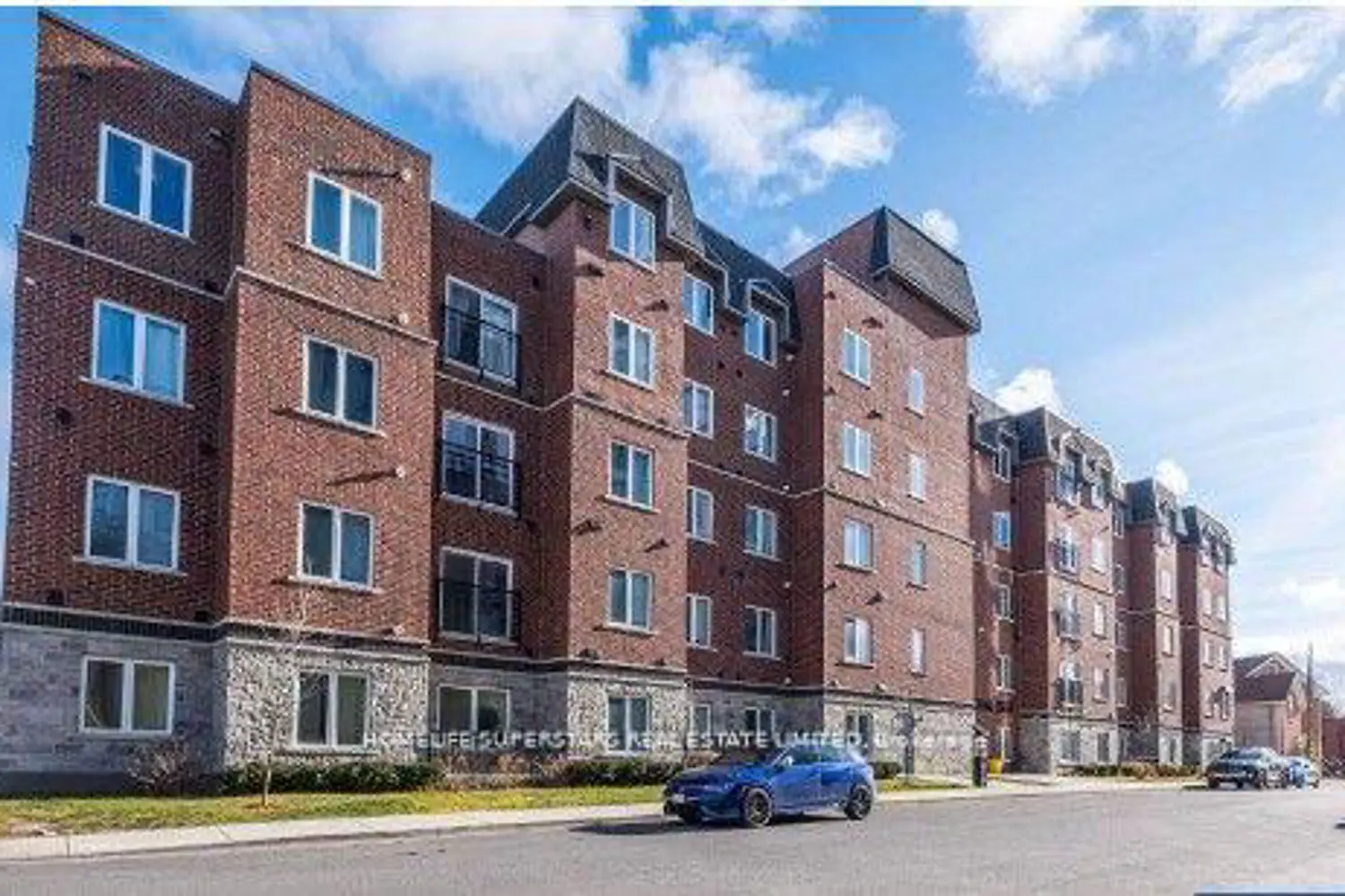 Additional image 2 of 501 Frontenac Street 416