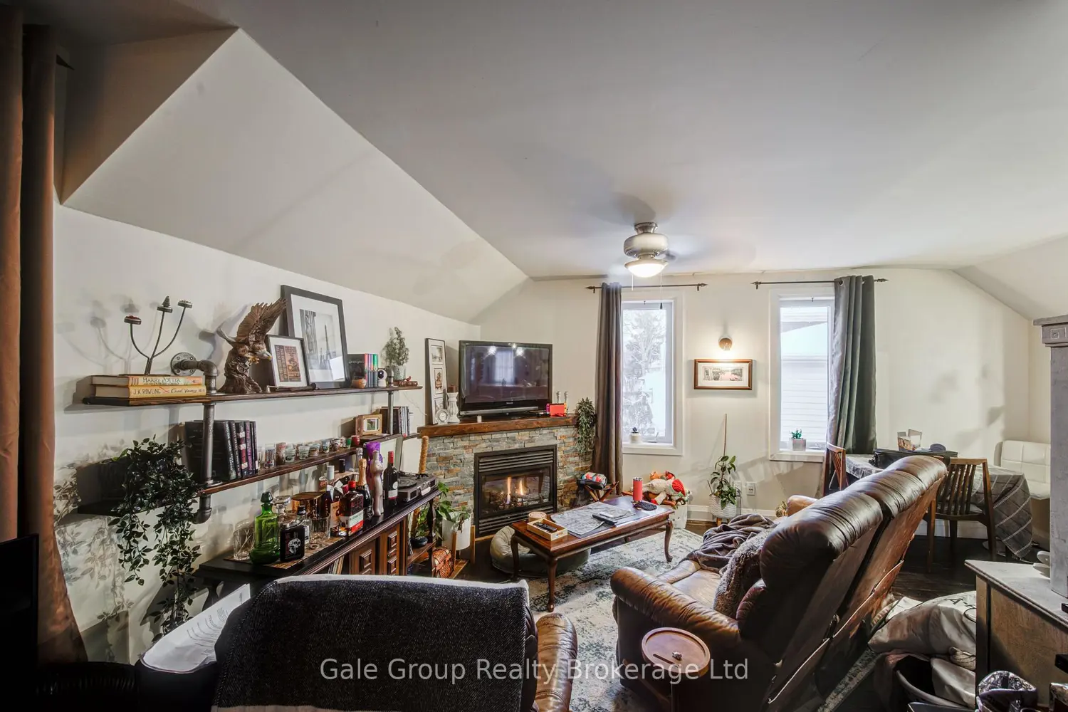 Additional image 6 of 83 Oxford Street