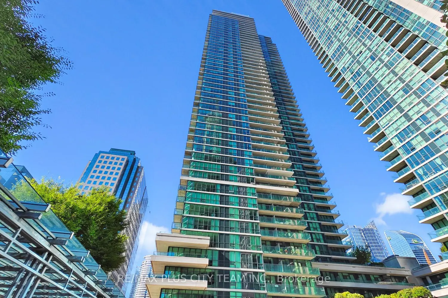 Additional image 2 of 33 Bay Street 2902