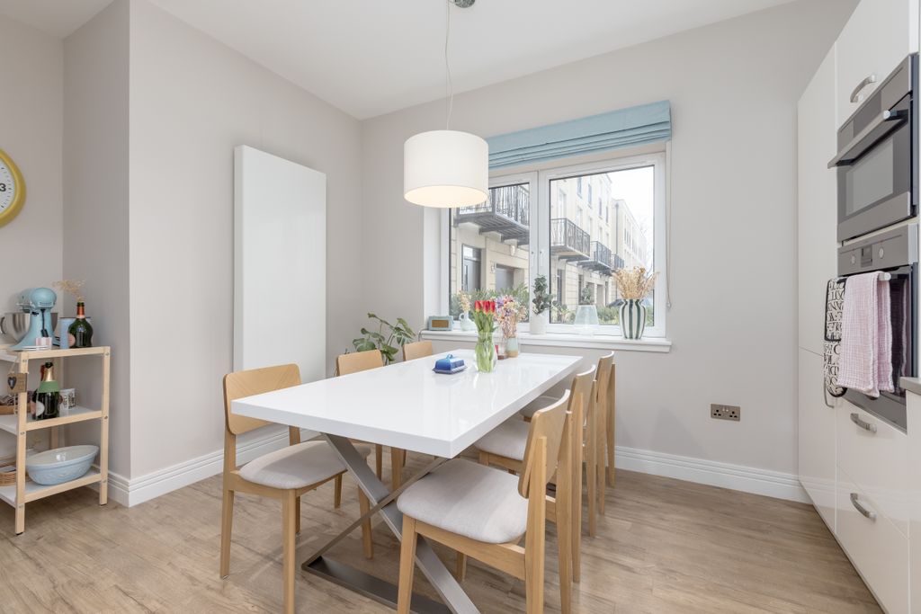 Additional image 8 of 3 bed flat for saleFlat 1, 62 Larkfield Gardens, Trinity, Edinburgh EH5