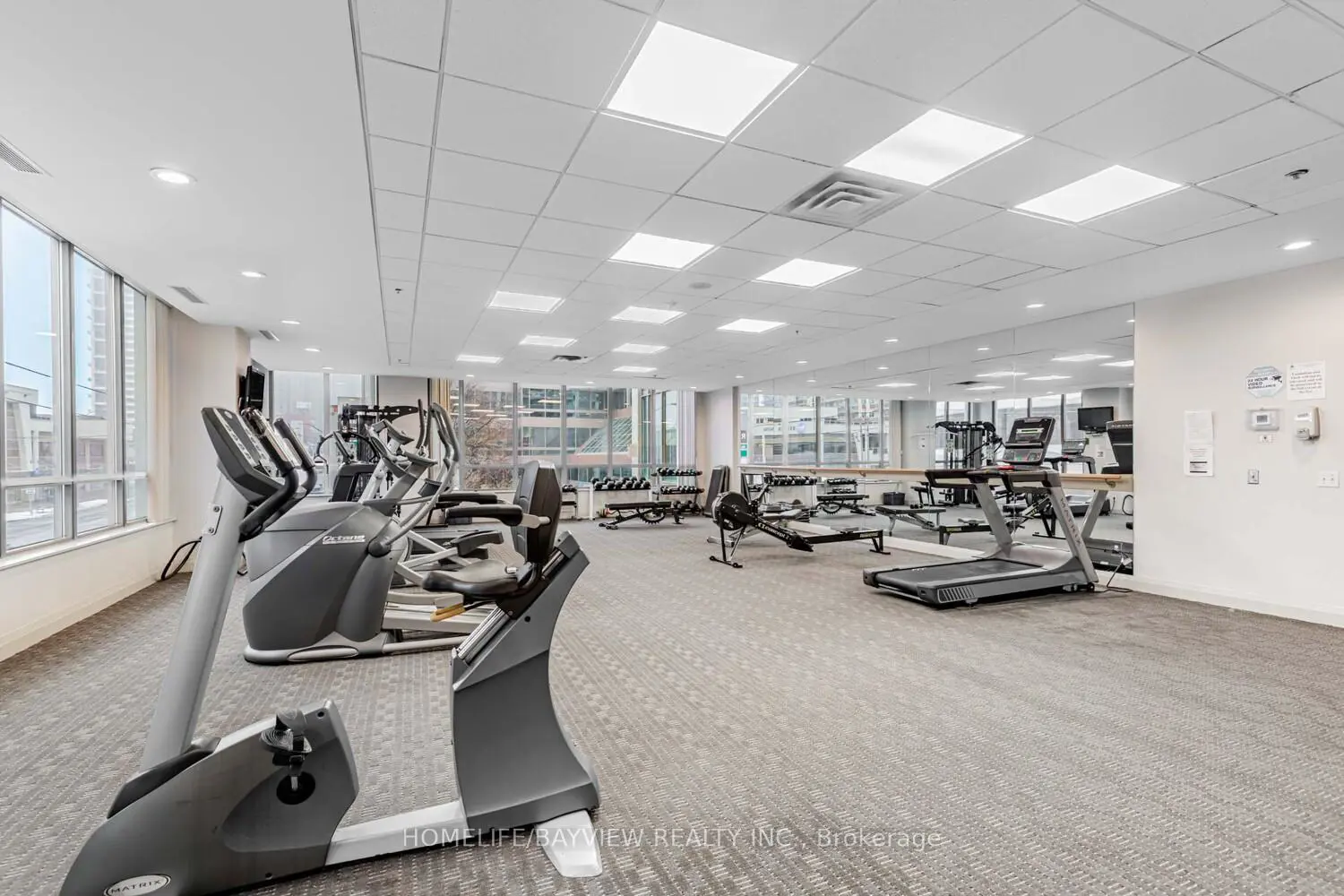 Additional image 17 of 18 Parkview Avenue 1015