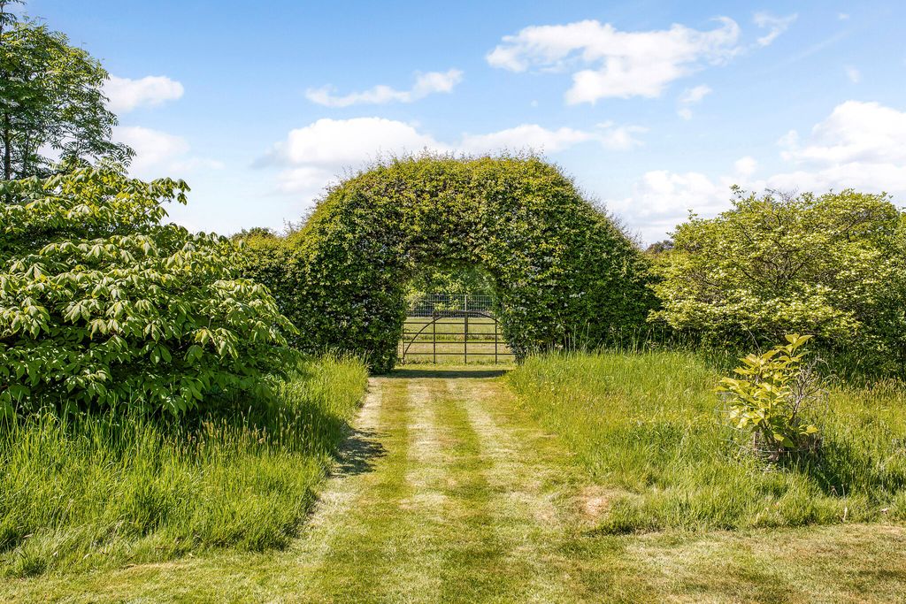 Additional image 23 of 9 bed detached house for saleAshendene Road, Bayford SG13