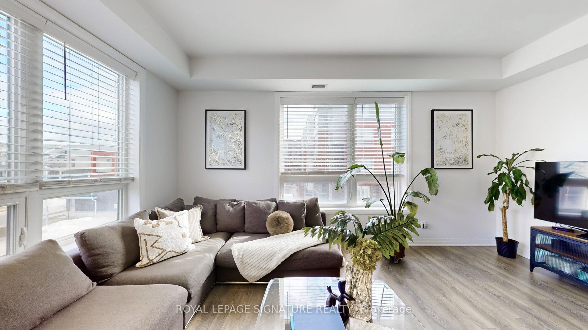 Additional image 3 of 305-58 Adam Sellers Street, Markham, ON, L6B 1P5