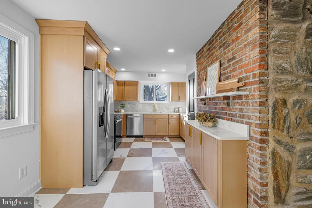 Additional image 4 of 202 E 39th Street, Wilmington, DE 19802