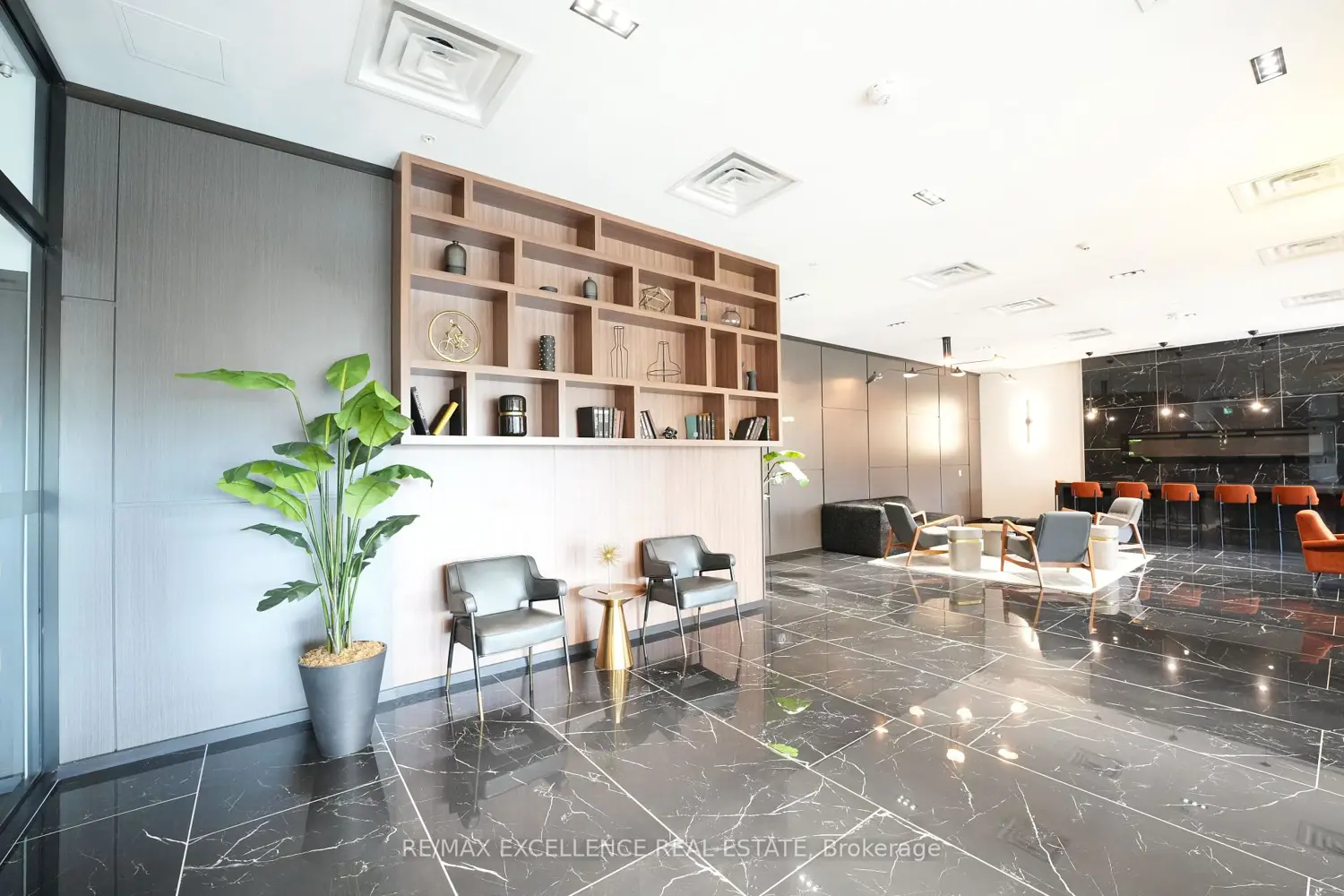 Additional image 18 of 181 King Street 1002