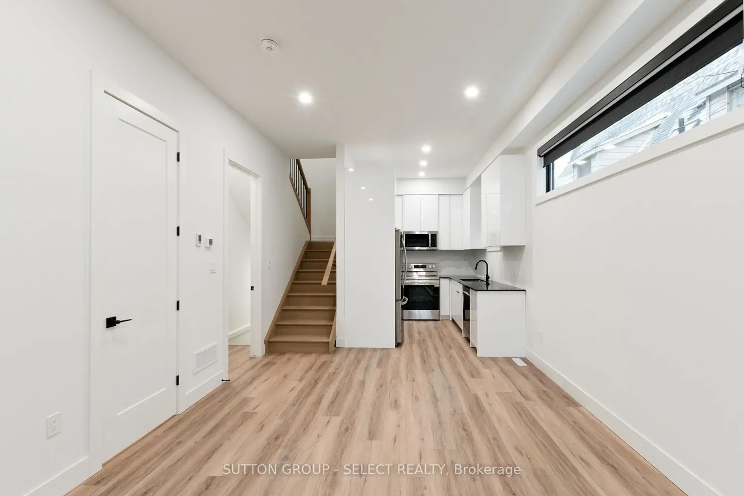 Additional image 3 of 822 Maitland Street