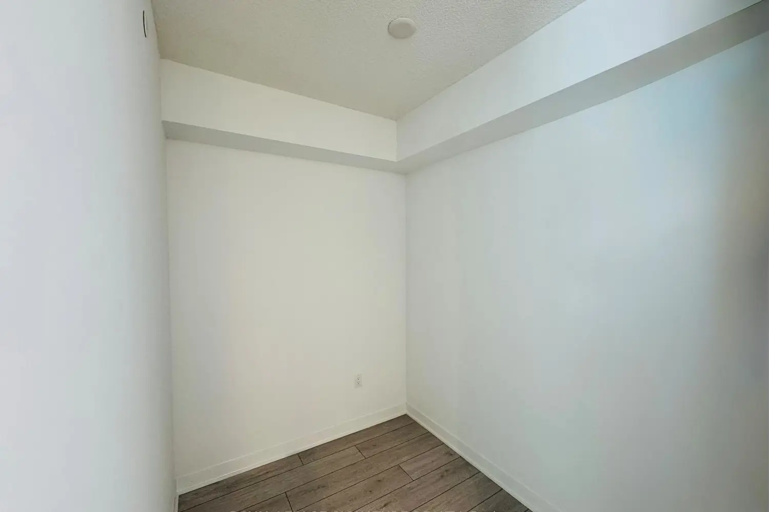 Additional image 12 of 260 Malta Avenue Unit 1106