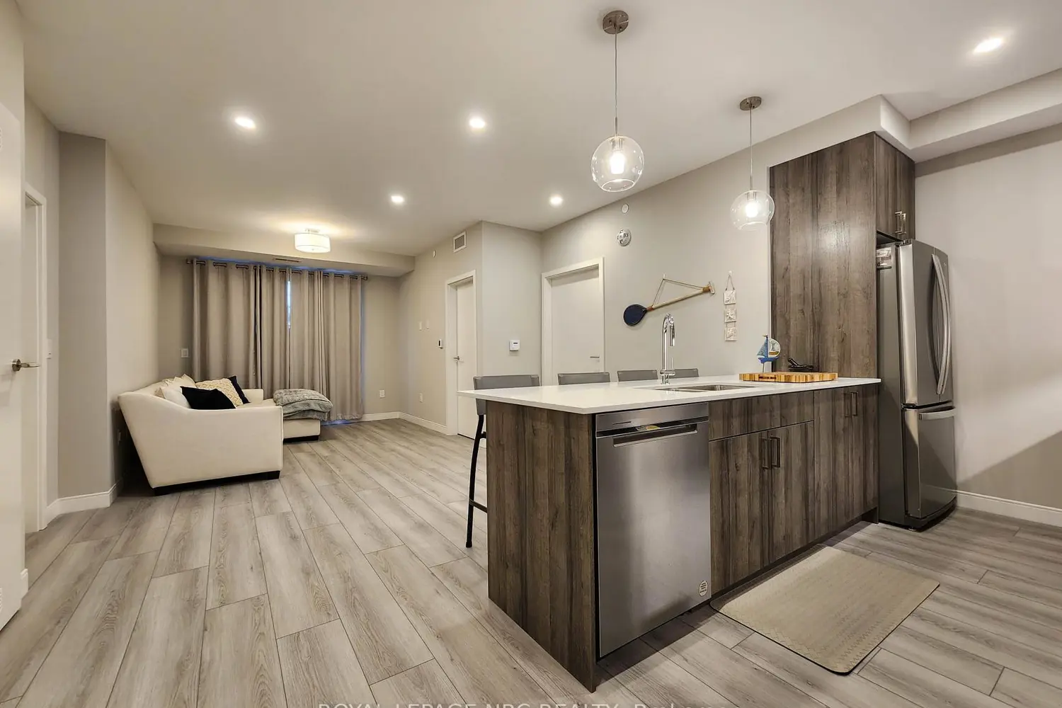 Additional image 7 of 118 West Street 204