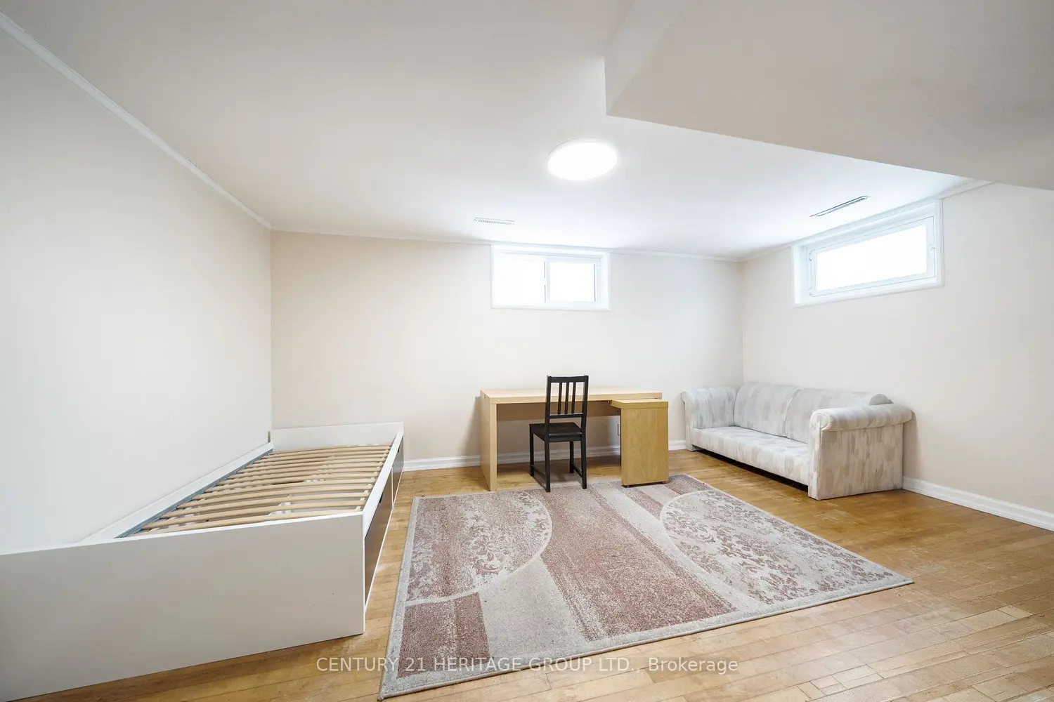Additional image 15 of 215 Keele Street