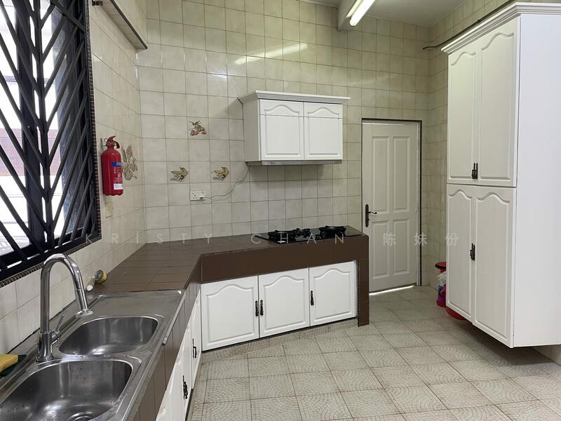 Additional image 4 of Hillcrest Road