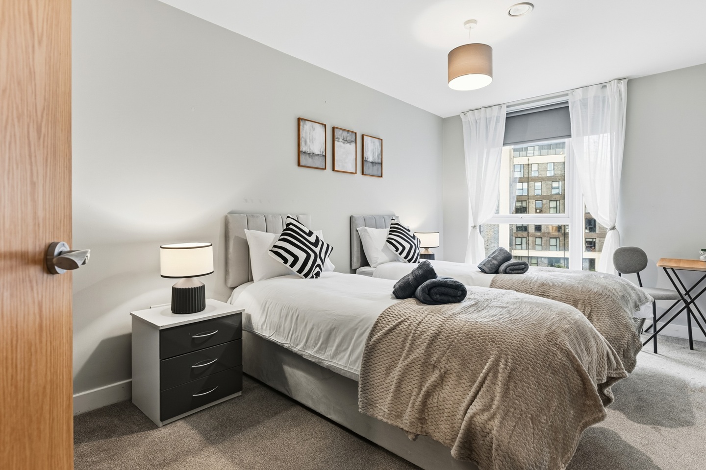 Additional image 8 of 2 Bed Flat, Bridgewater Point, M5, N1 7GU