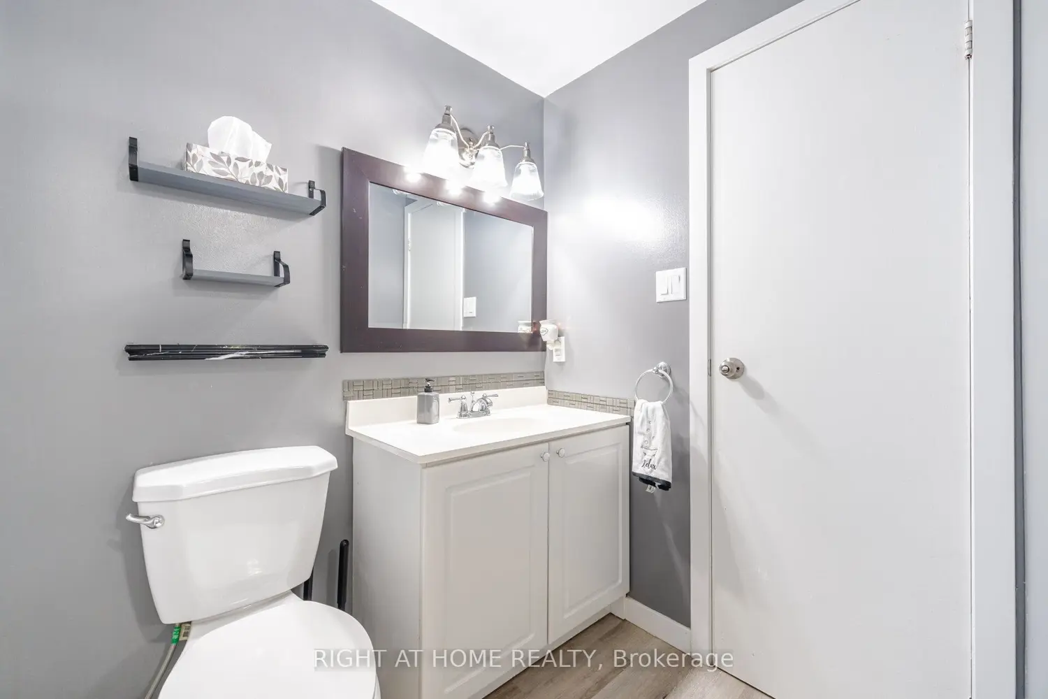 Additional image 14 of 100 Century Drive 16