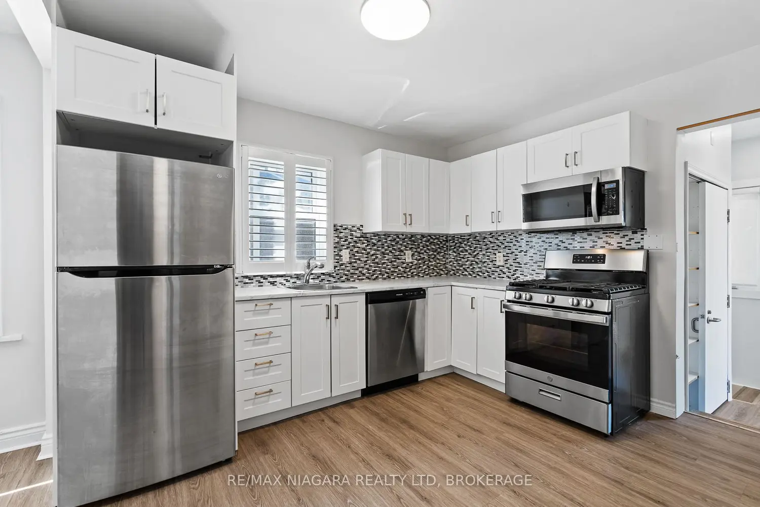 Additional image 6 of 28 Fielden Avenue