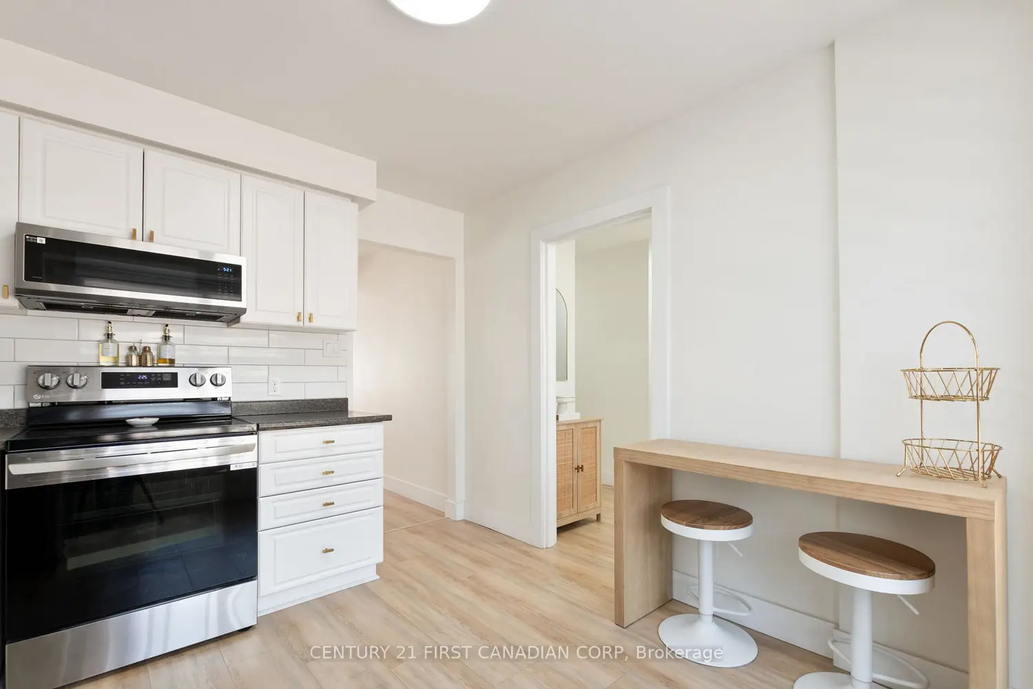 Additional image 4 of 35 Waterman Avenue 60