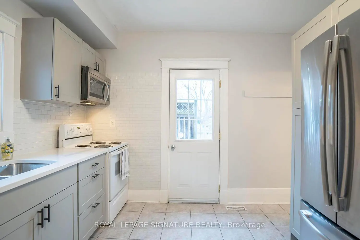 Additional image 6 of 2 Mcdonald Avenue