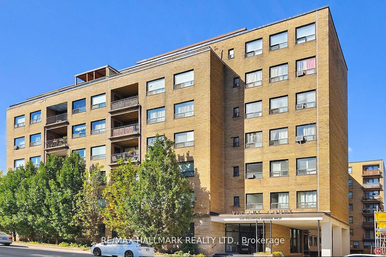 660 Eglinton Avenue 508