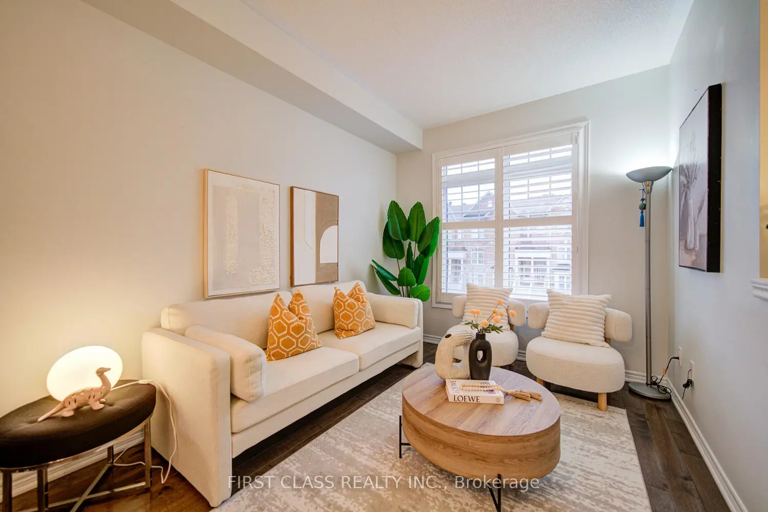 322 Delray Drive photo 2