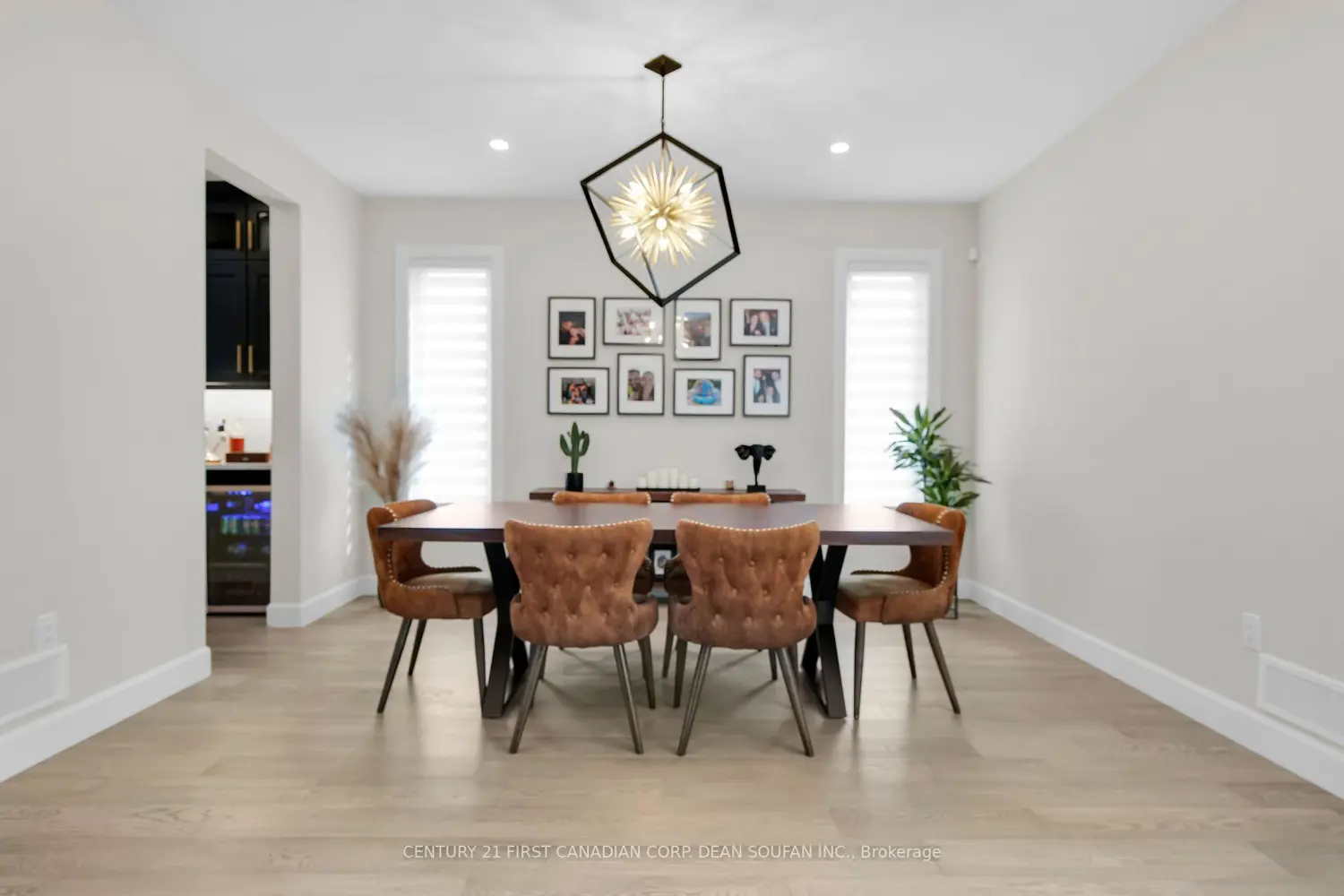 7251 Silver Creek Circle photo 2
