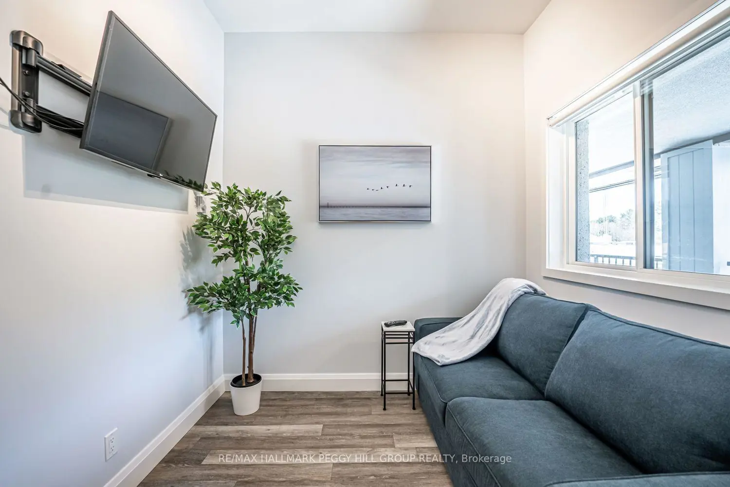 Additional image 13 of 80 Horseshoe Boulevard 503