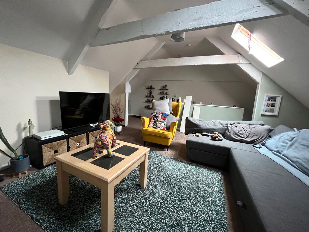 Additional image 6 of 8 bed flat for saleCartlett, Haverfordwest, Pembrokeshire SA61