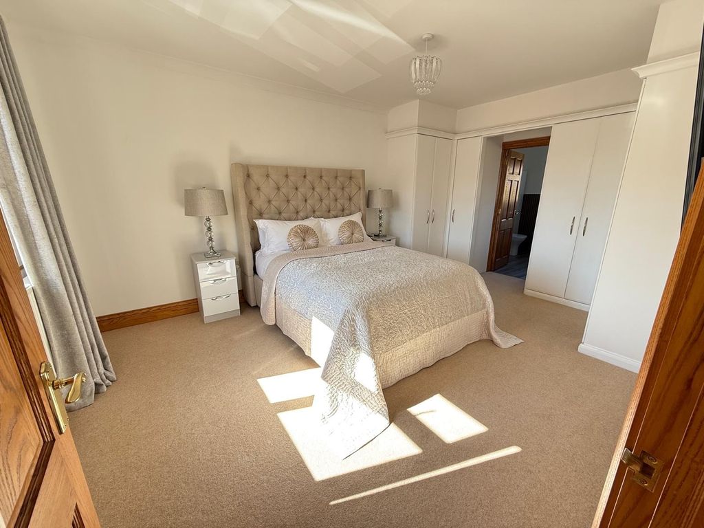 Additional image 10 of 4 bed detached house for saleNant Celyn, Crynant, Neath, Neath Port Talbot. SA10