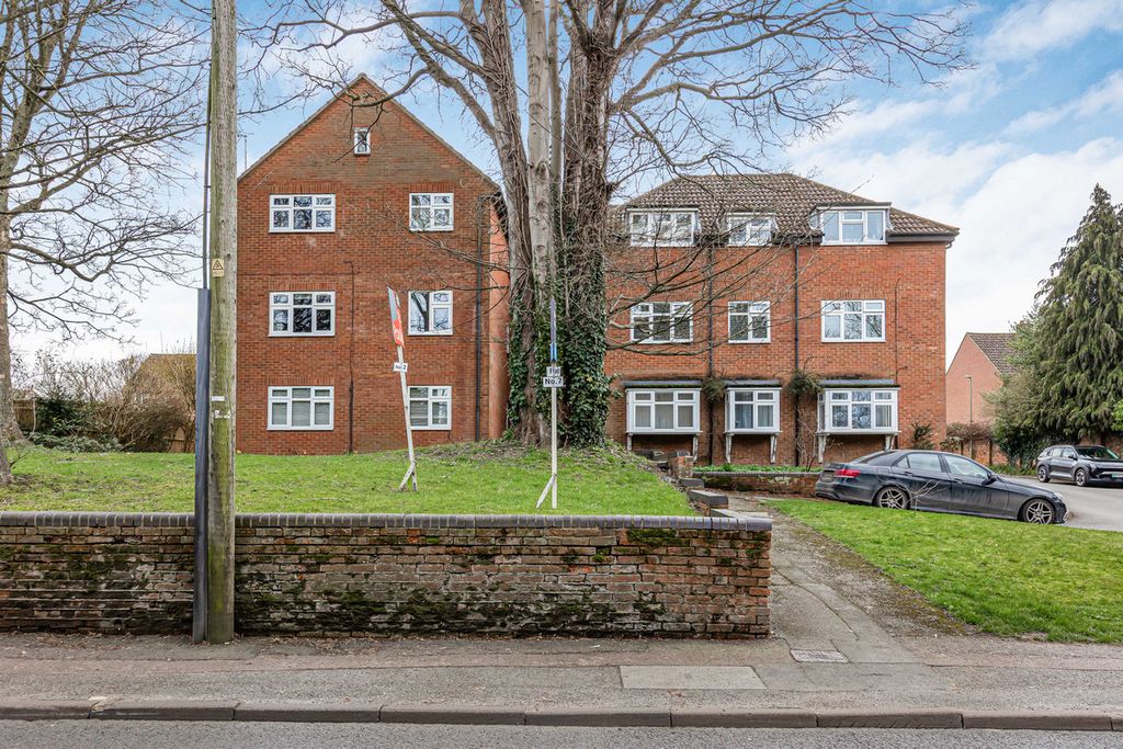 Additional image 11 of 2 bed flat for saleOrmond Road, Wantage OX12