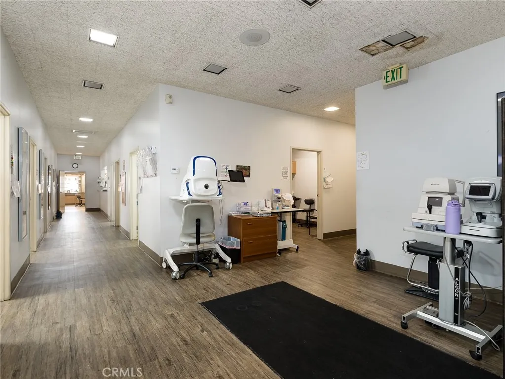 Additional image 10 of 571 W 7th Street, San Pedro, CA 90731