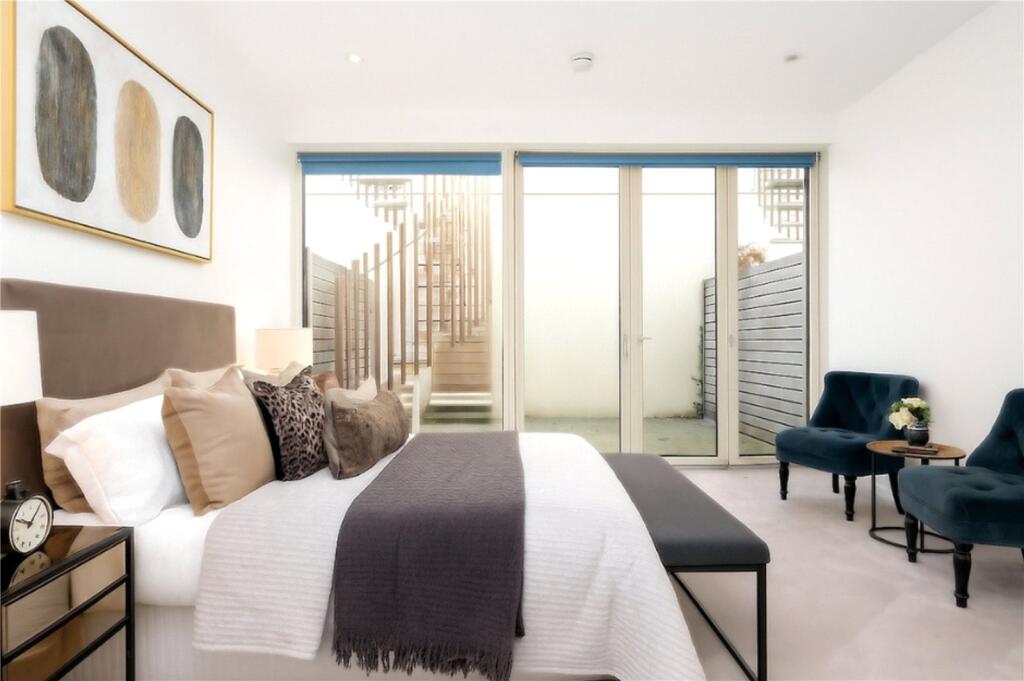 Additional image 4 of London Road, St. Albans, Hertfordshire