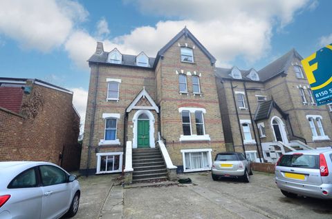 Mount Ephraim Road, Streatham Hill, London SW16